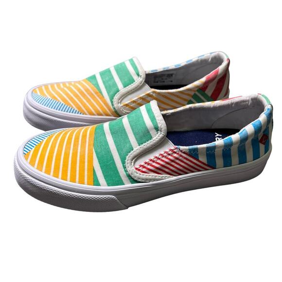 Sperry crest Women's Slip On canvas Non Marking Multicolor size US 5.5 EU 35.5 - Picture 2 of 7